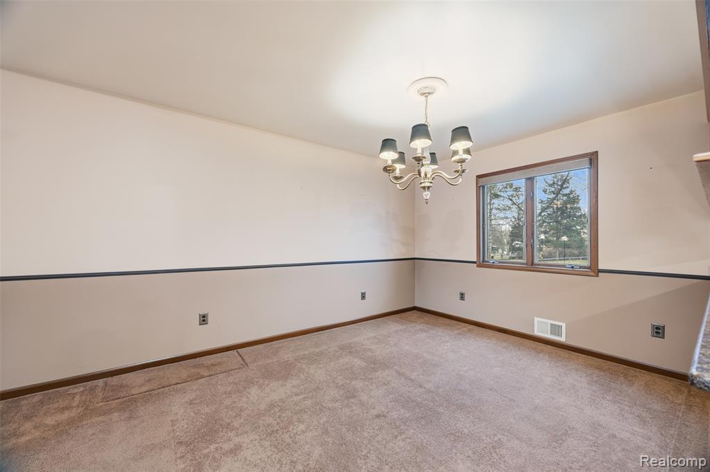 21650 Telegraph Road, Romulus, MI 48174 — Photo 12