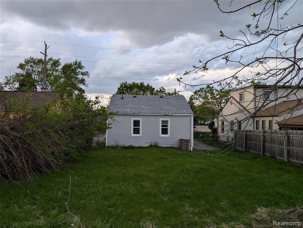 305 South Boulevard W, Pontiac, MI 48341 — Photo 29