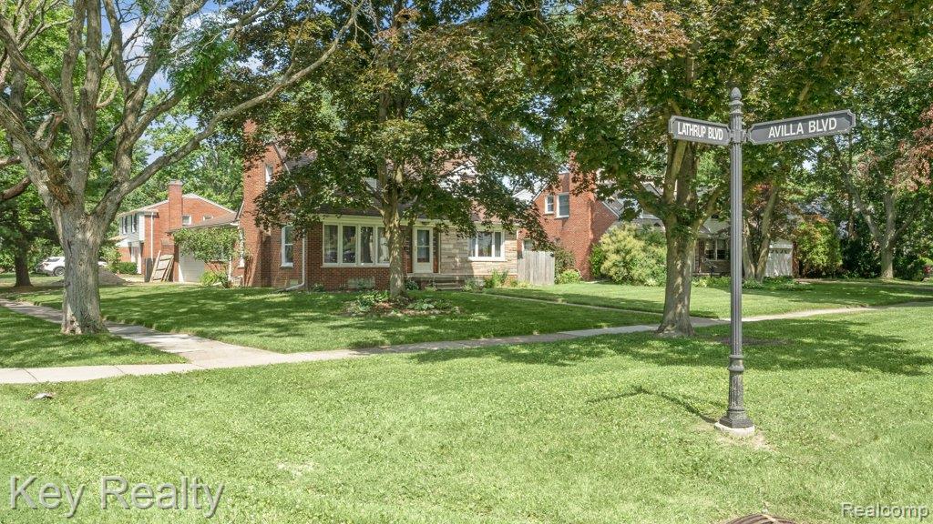 28611 Lathrup Boulevard, Lathrup Village, MI 48076 — Photo 3