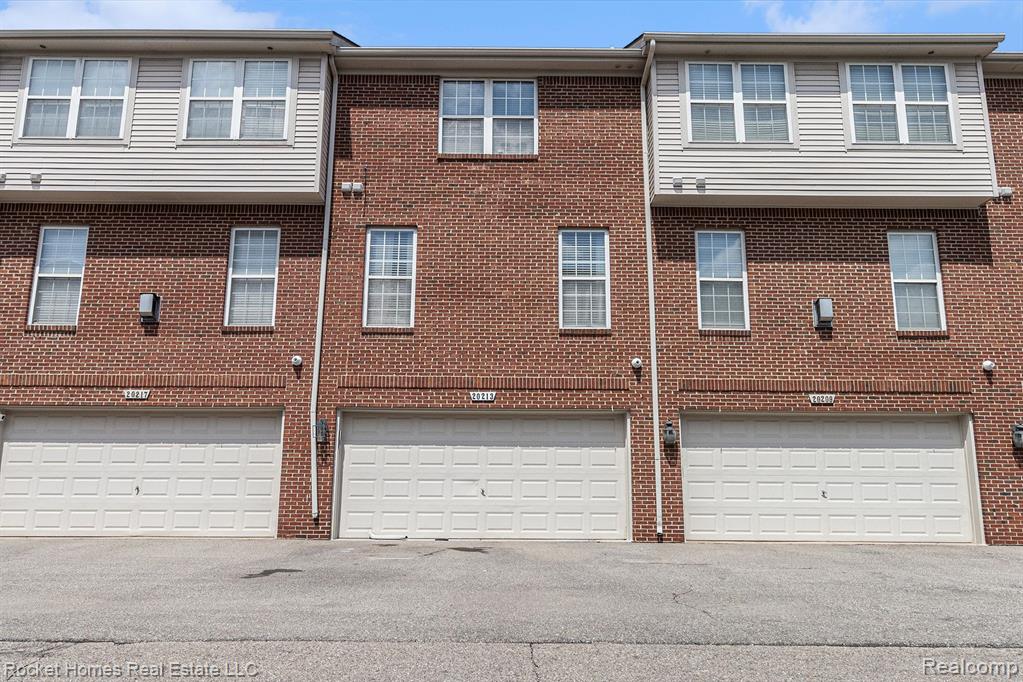 20213 BOARDWALK Boulevard, Southfield, MI 48075 — Photo 29