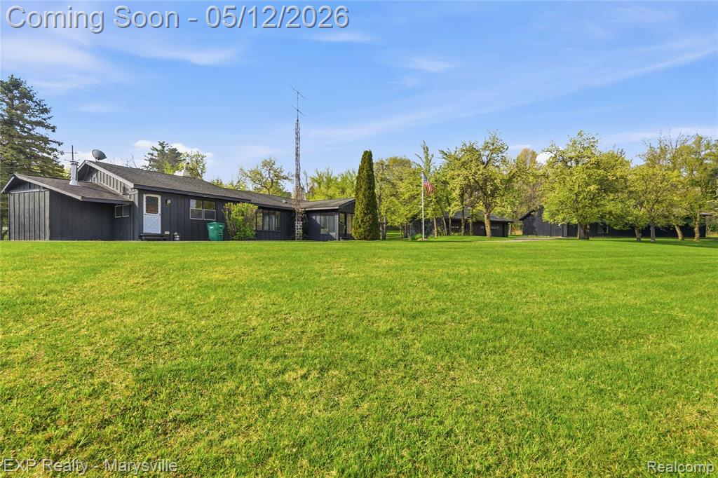 3345 Beach Road, Port Huron, MI 48060 — Photo 36