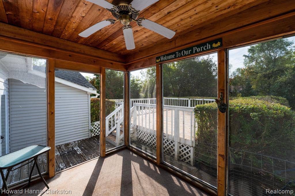 6183 Jameson Drive, Waterford, MI 48329 — Photo 22
