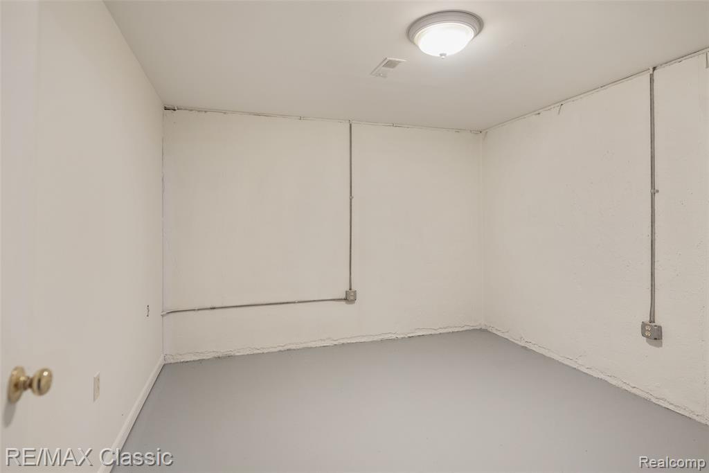 995 Wildwood Lane, Canton, MI 48188 — Photo 21