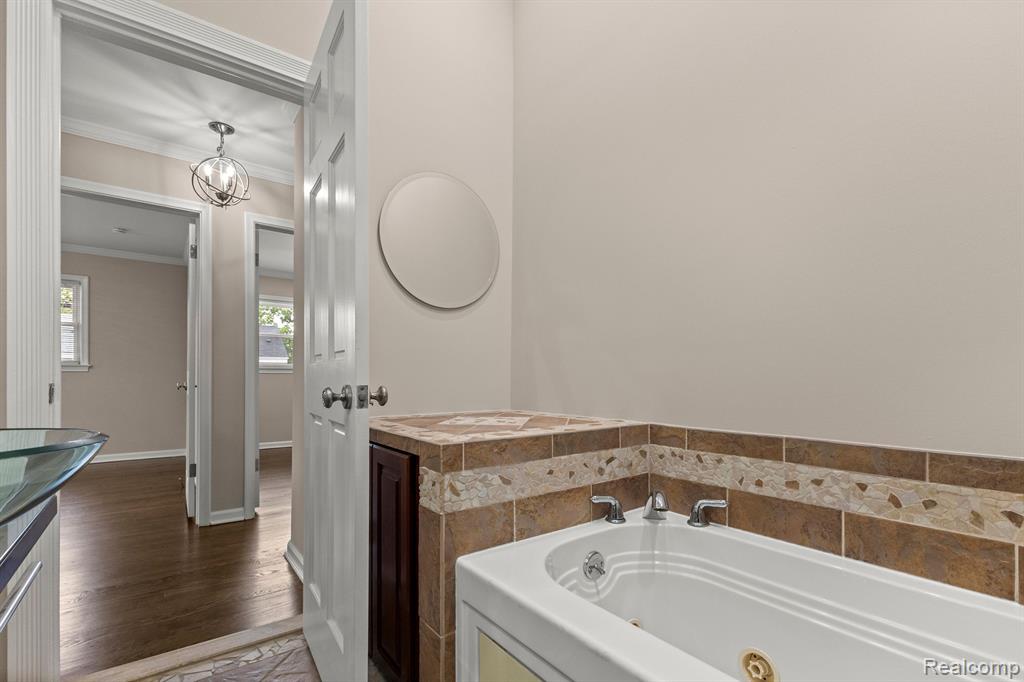 9280 REECK Road, Allen Park, MI 48101 — Photo 25