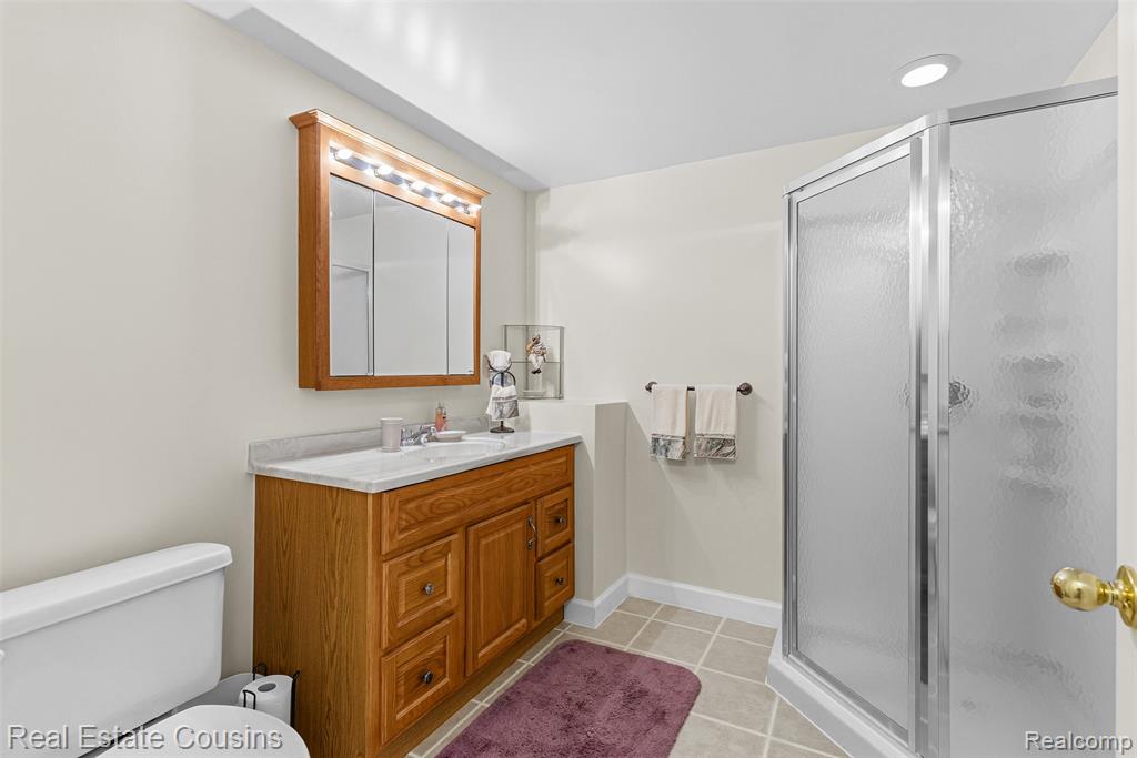 4344 Oak Tree Court, Fenton, MI 48430 — Photo 22