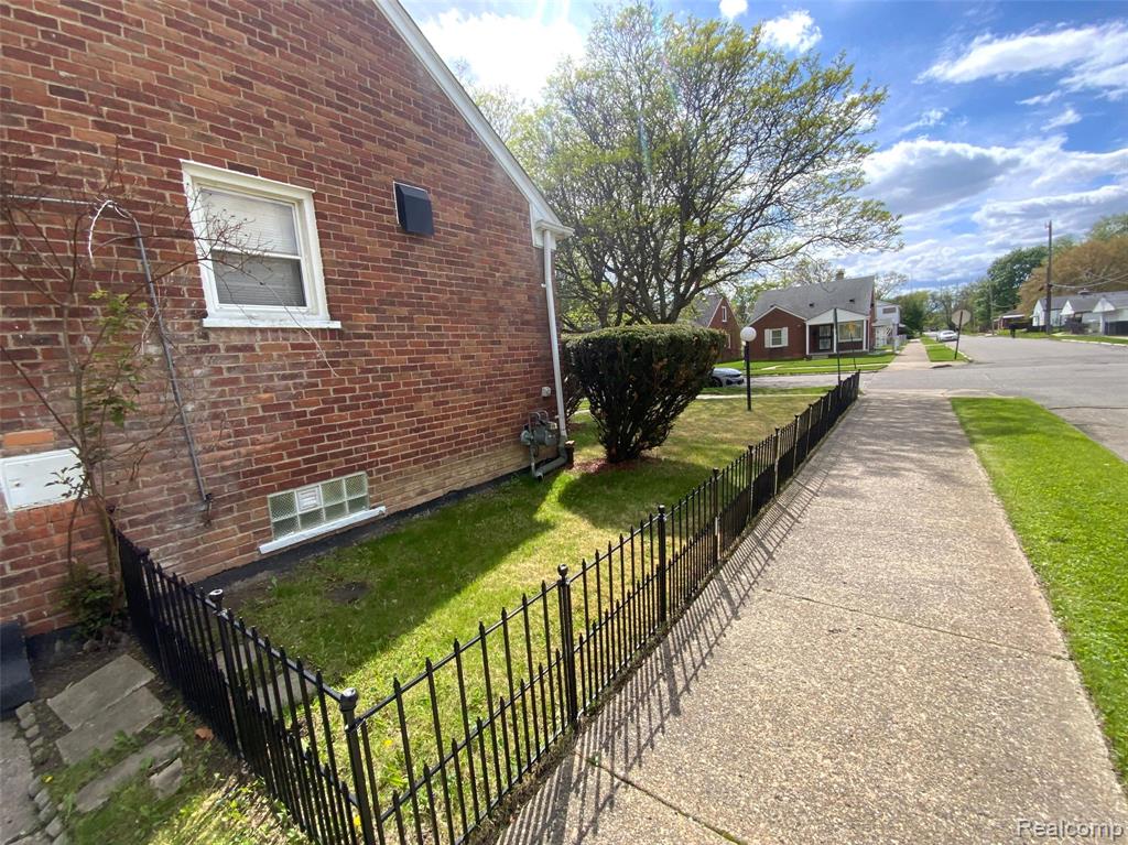 9116 Patton Street, Detroit, MI 48228 — Photo 4