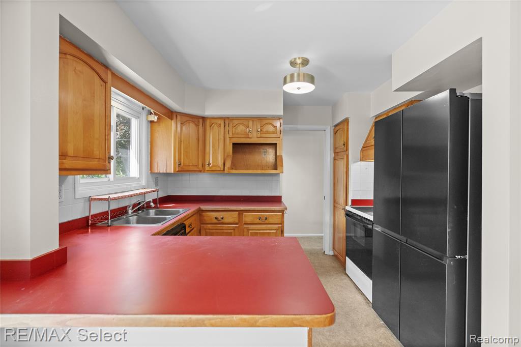 574 Poplar Street, Clio, MI 48420 — Photo 23