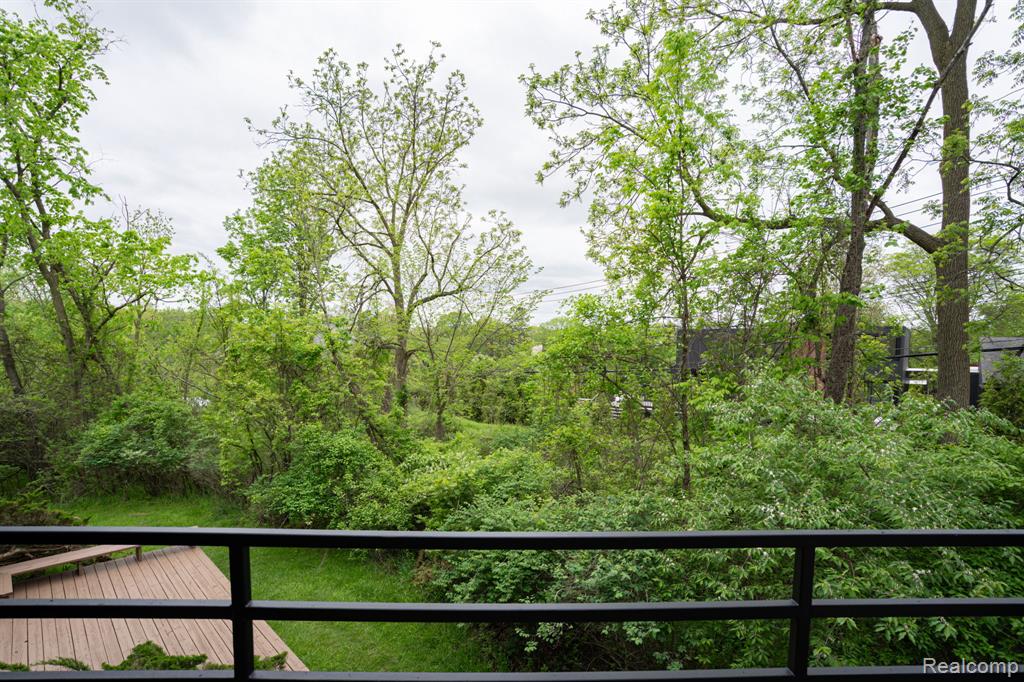 1907 Raymond Place, Bloomfield Hills, MI 48302 — Photo 25
