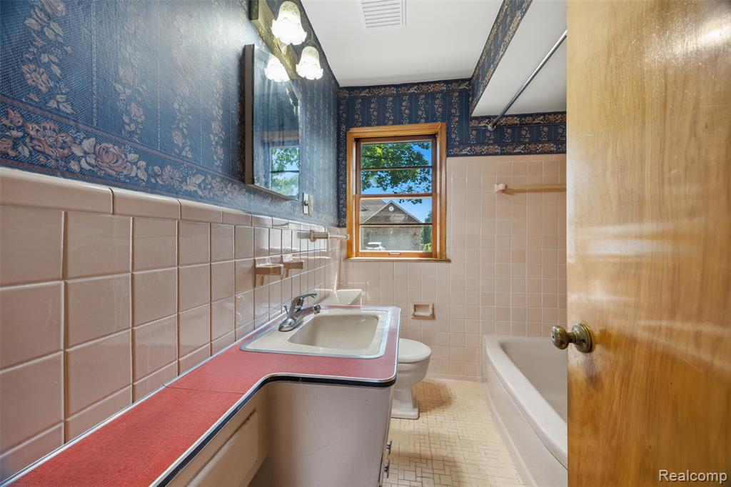 5041 Payne Avenue, Dearborn, MI 48126 — Photo 18