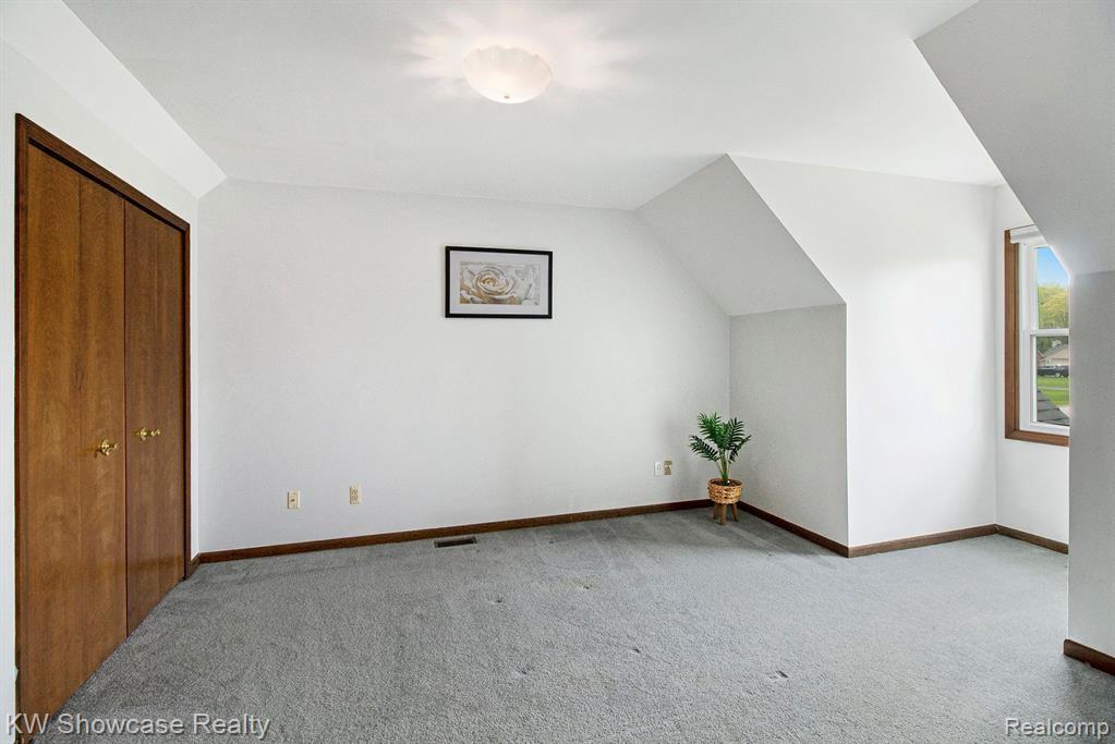 10281 GREENBRIER, Brighton, MI 48114 — Photo 21