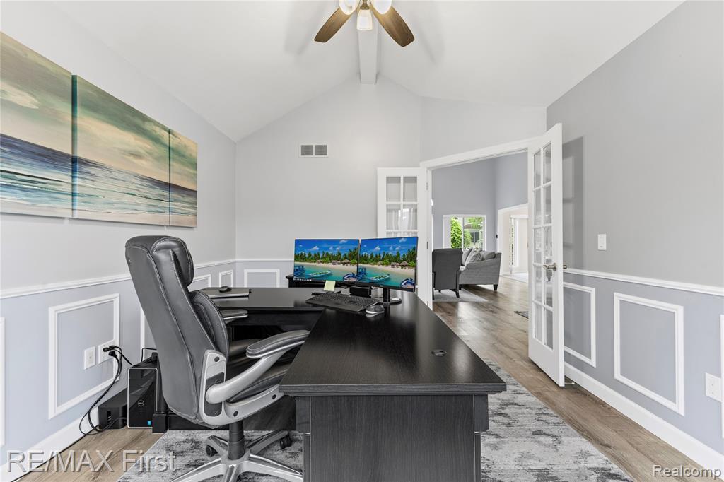 43316 Brooks Drive, Clinton Twp, MI 48038 — Photo 8