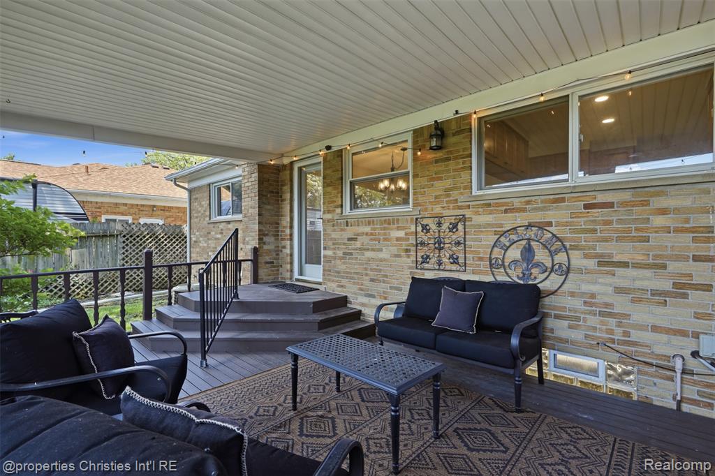 9001 Perrin Street, Livonia, MI 48150 — Photo 19