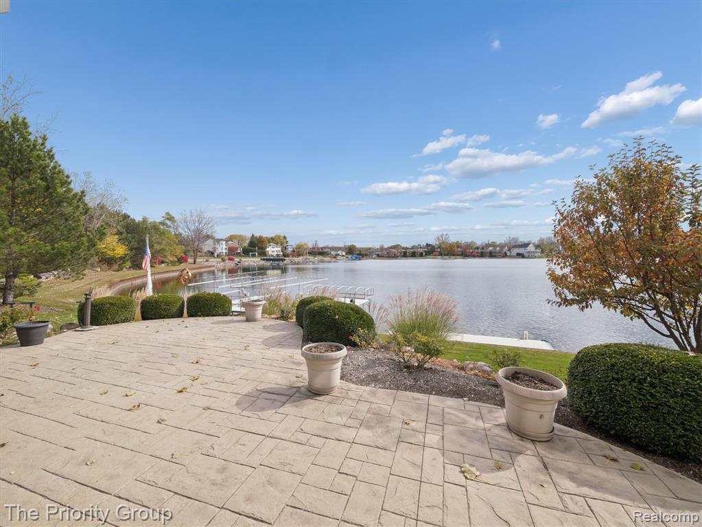 11467 Bay Shore Drive, Fenton, MI, 48430