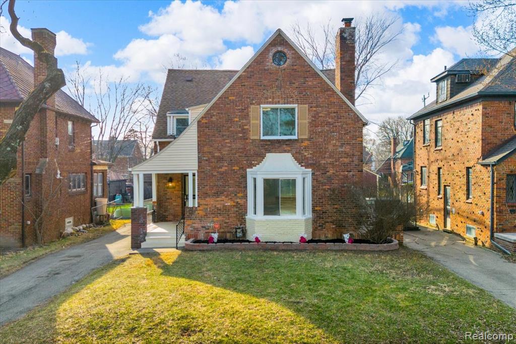 16121 Rosemont Avenue, Detroit, MI 48219 — Photo 2