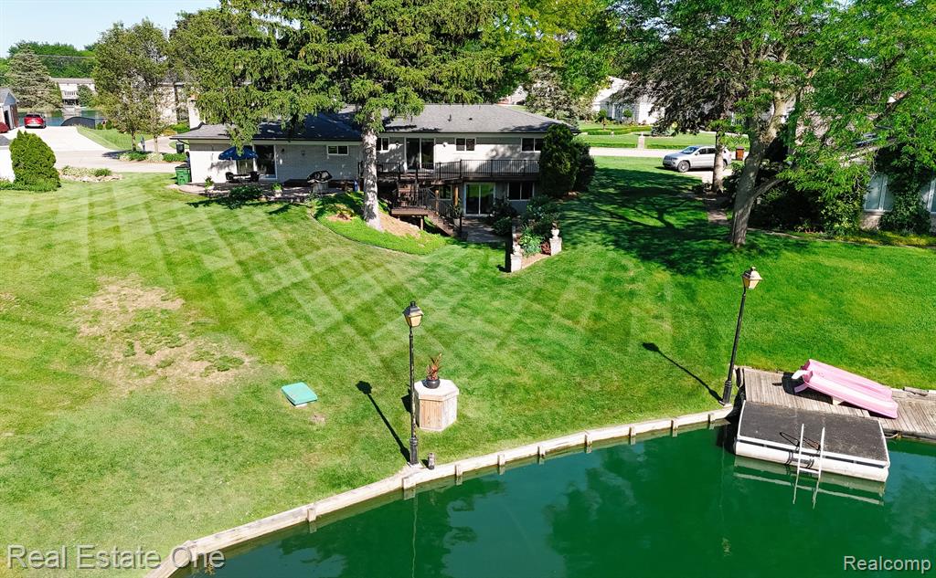 54511 MERKEL Lane, Shelby Twp, MI 48316 — Photo 37