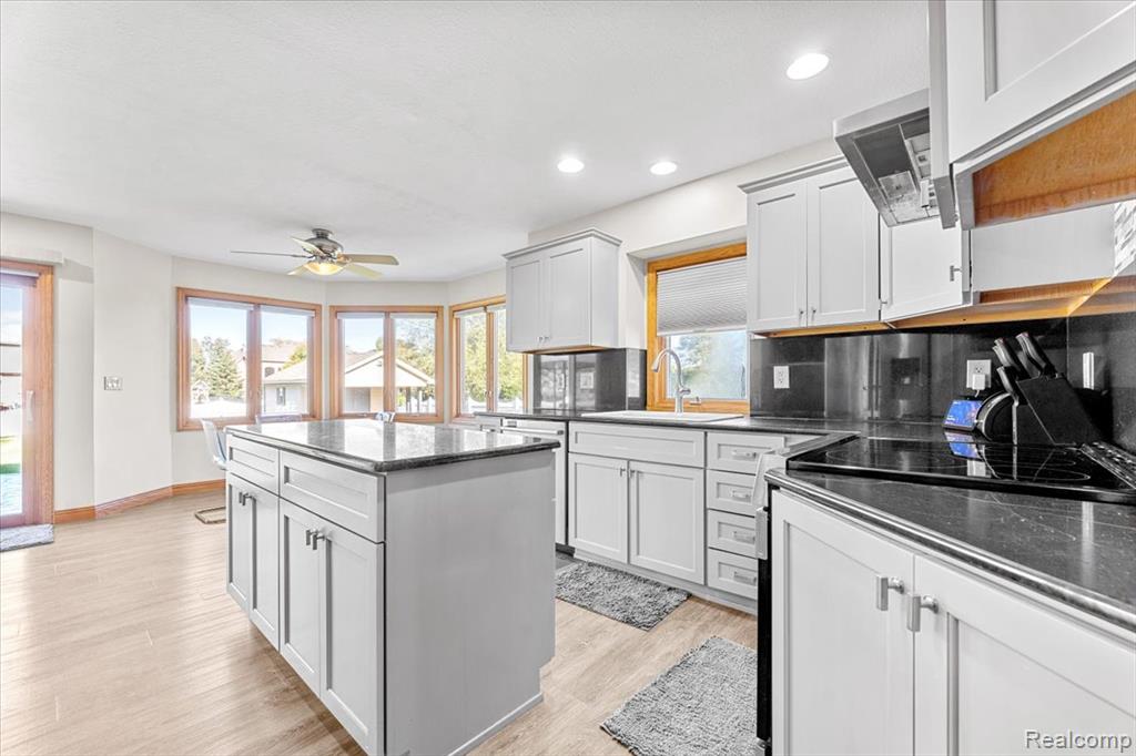 187 Golfview Way, Monroe, MI 48162 — Photo 15