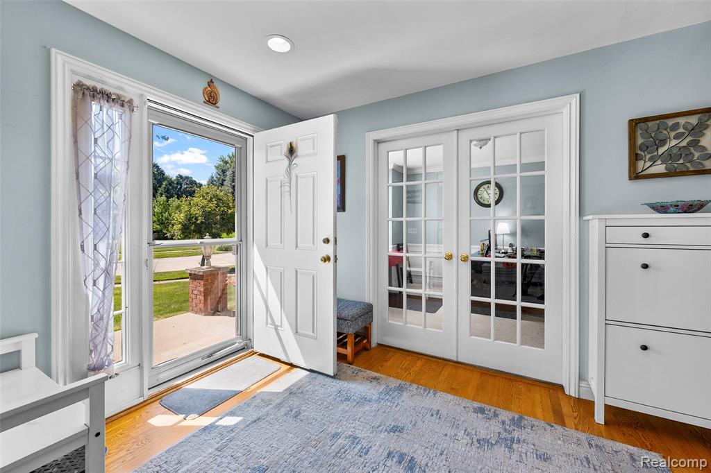 4222 Tallman Drive, Troy, MI 48085 — Photo 33