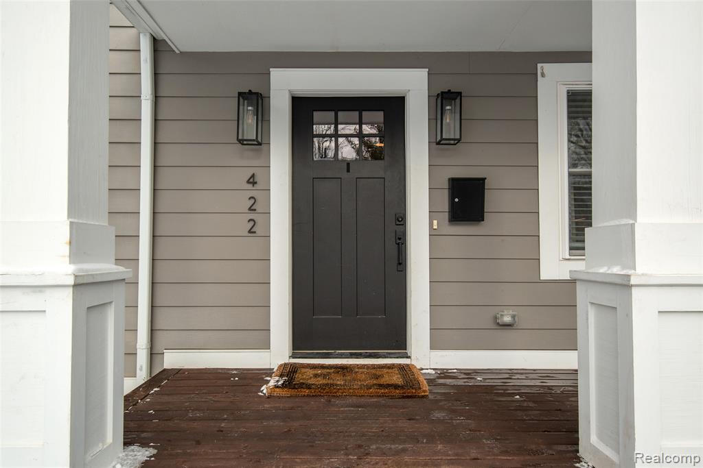422 Walnut Avenue, Royal Oak, MI 48073 — Photo 6