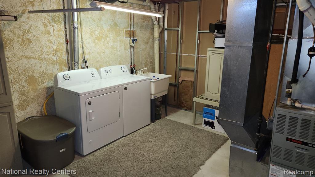 6927 HUBBARD Street, Garden City, MI — Photo 53