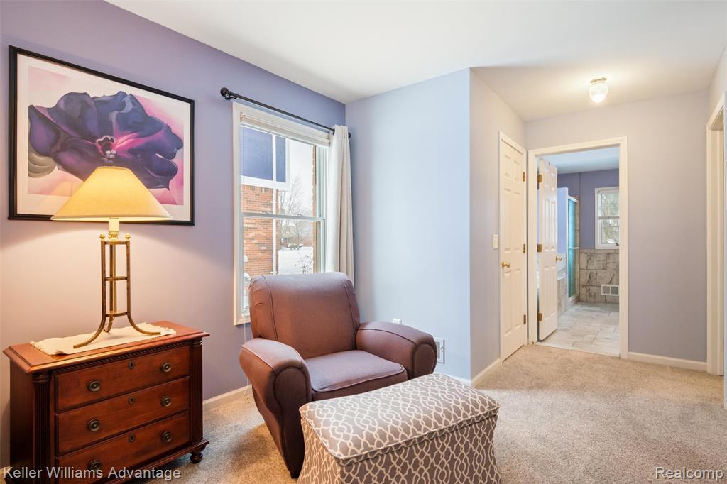 2850 Santia Drive, Troy, MI, 48085