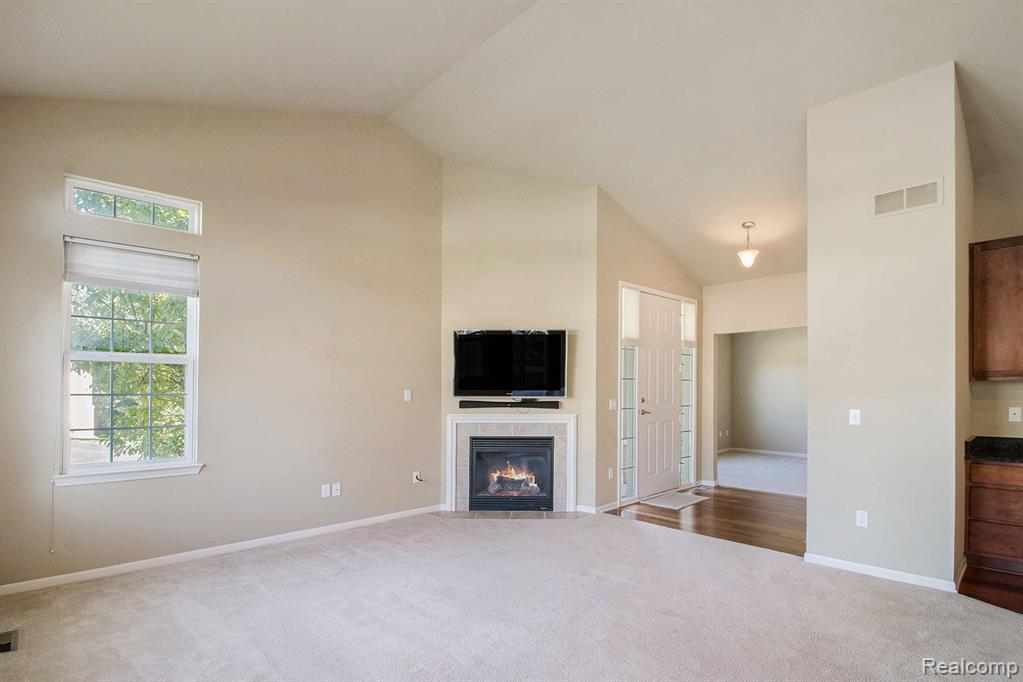 5960 Baypointe Boulevard, Independence, MI — Photo 3
