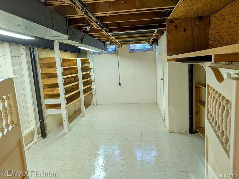 7725 Berwick Drive, Westland, MI — Photo 24
