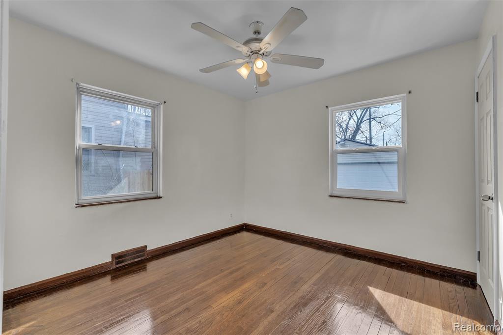 13431 Hartwell Street, Detroit, MI 48227 — Photo 26