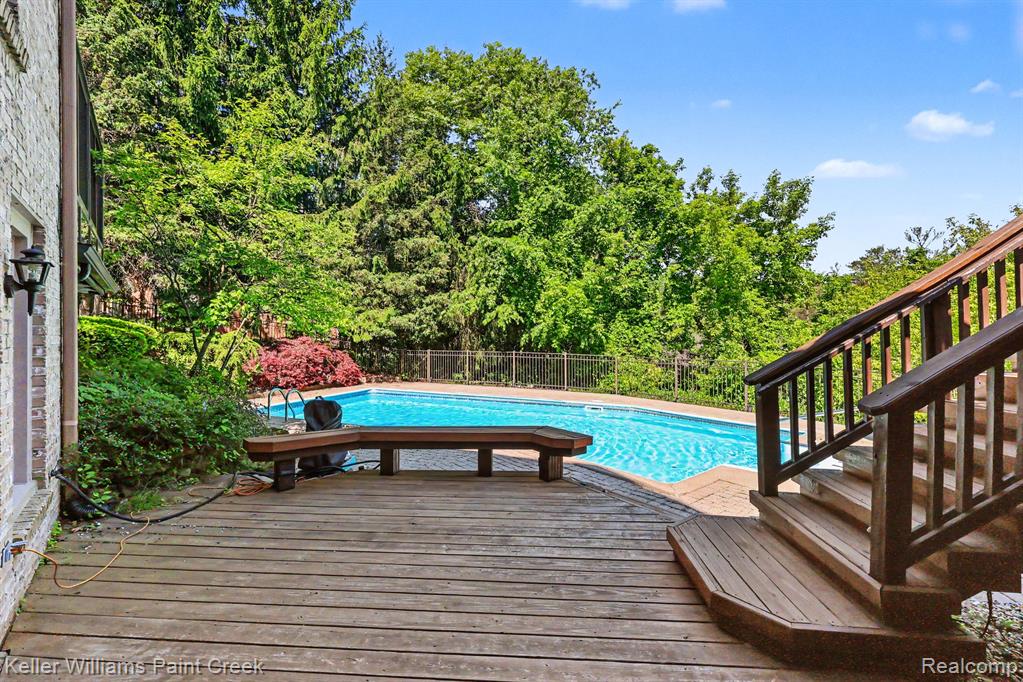 1432 Oakmont Court, Lake Orion, MI 48362 — Photo 23