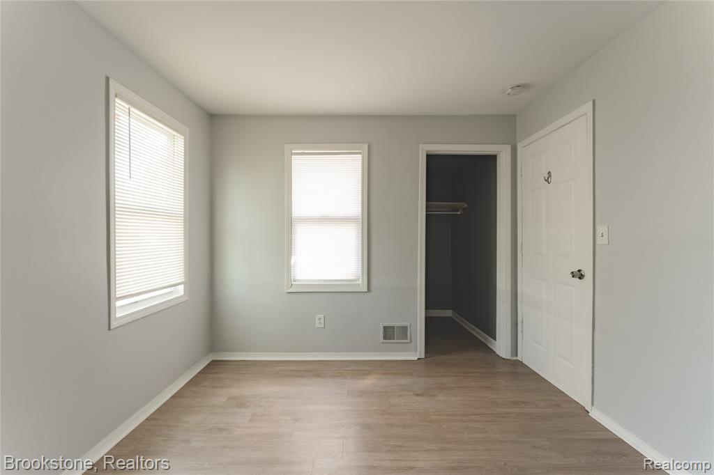 524 Luther Avenue, Pontiac, MI 48341 — Photo 14