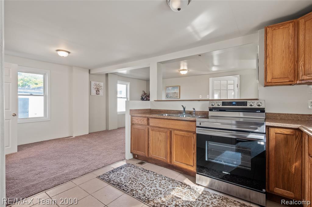 5842 Janet Avenue, Taylor, MI 48180 — Photo 11