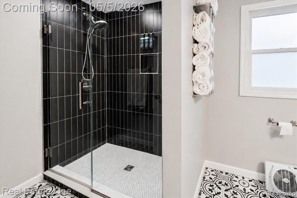 9590 Roundlake Boulevard, White Lake, MI — Photo 23