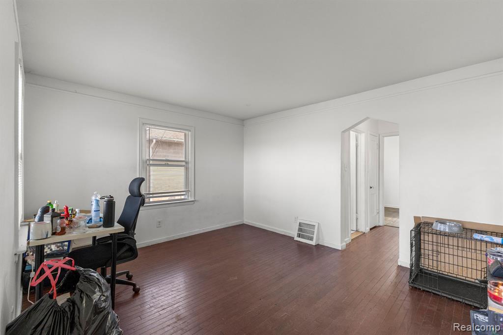 8690 TRINITY Street, Detroit, MI 48228 — Photo 3