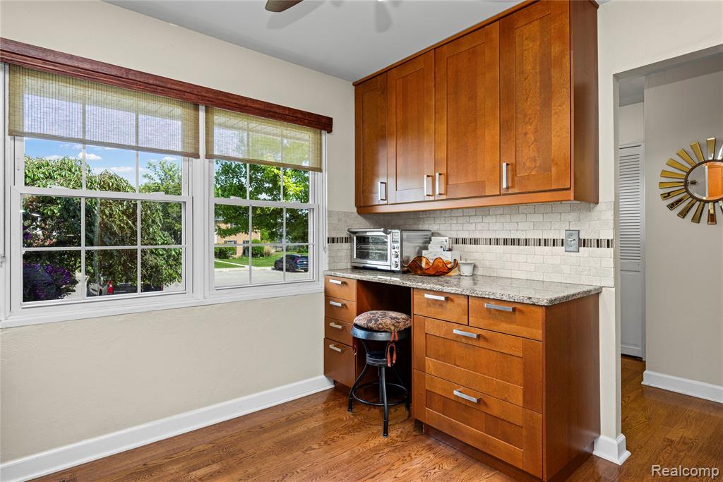 42683 Savoy Court, Northville, MI 48167 — Photo 9