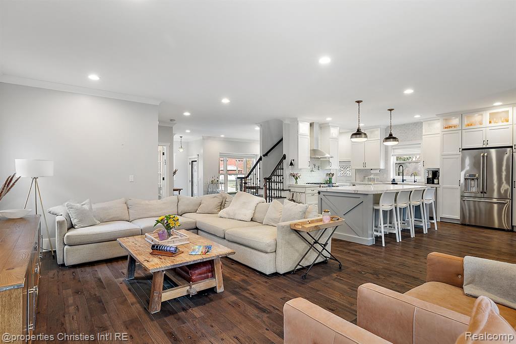 13103 KINGSTON Avenue, Huntington Woods, MI — Photo 16
