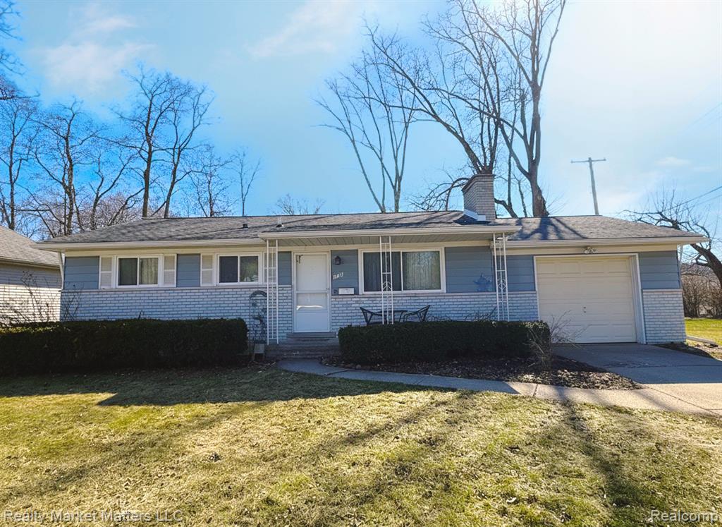 176 Dickenson Street, Romeo, MI 48065 — front exterior