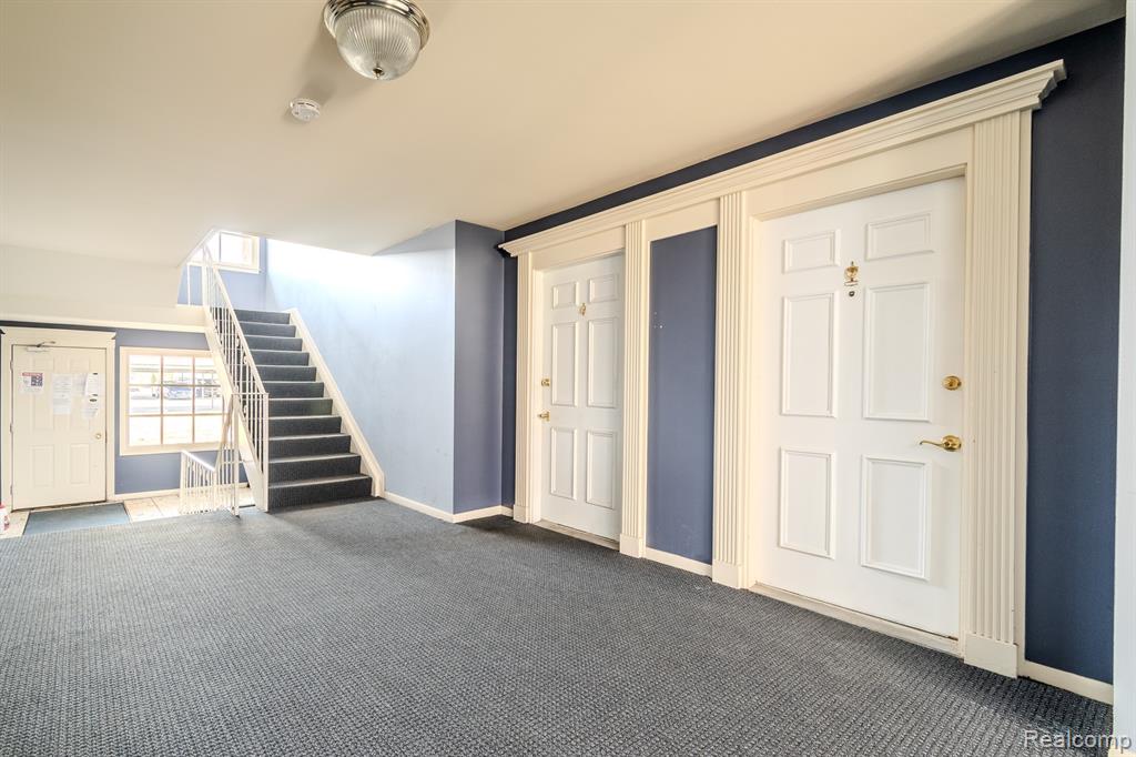 474 Fox Hills Drive N, Bloomfield Hills, MI 48304 — Photo 13