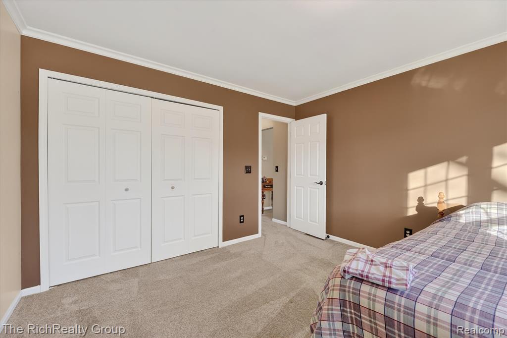 12116 Shenandoah Drive, South Lyon, MI 48178 — Photo 21