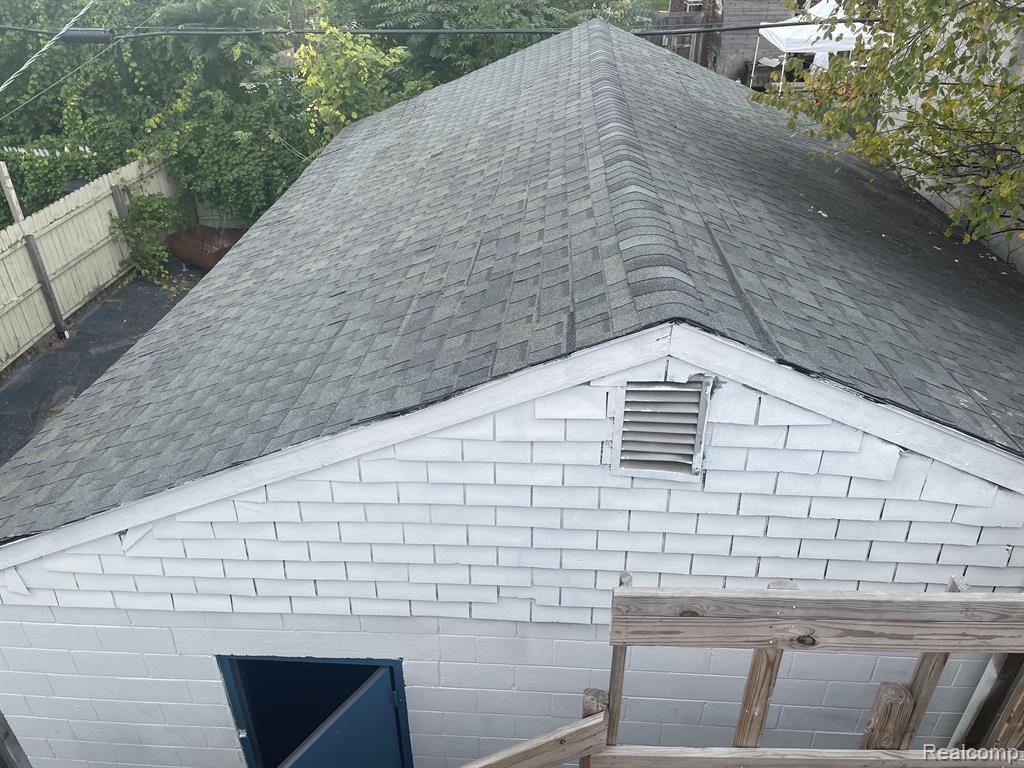 13837 Conant Street, Hamtramck, MI, 48212