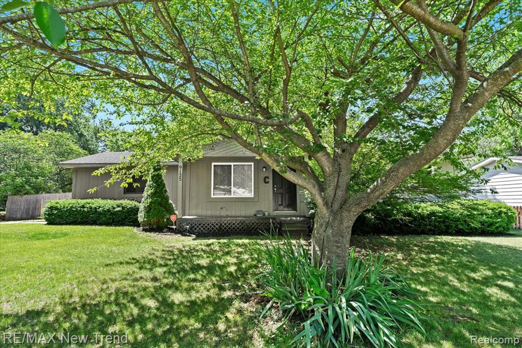 9125 Mandon Road, White Lake, MI — Photo 21