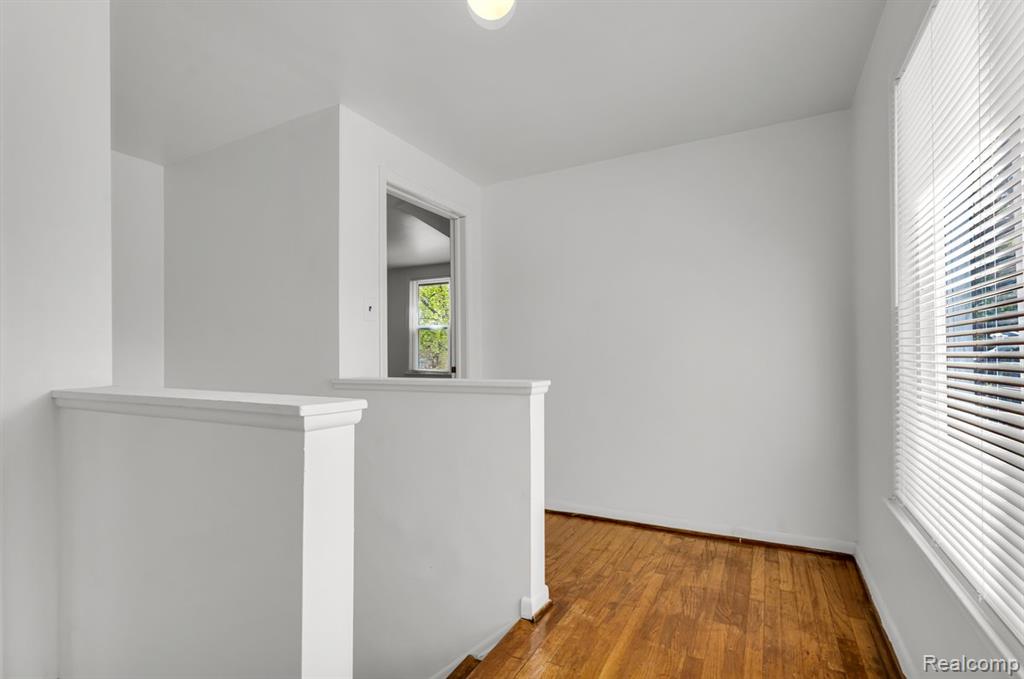 18792 Old Homestead Drive, Harper Woods, MI, 48225