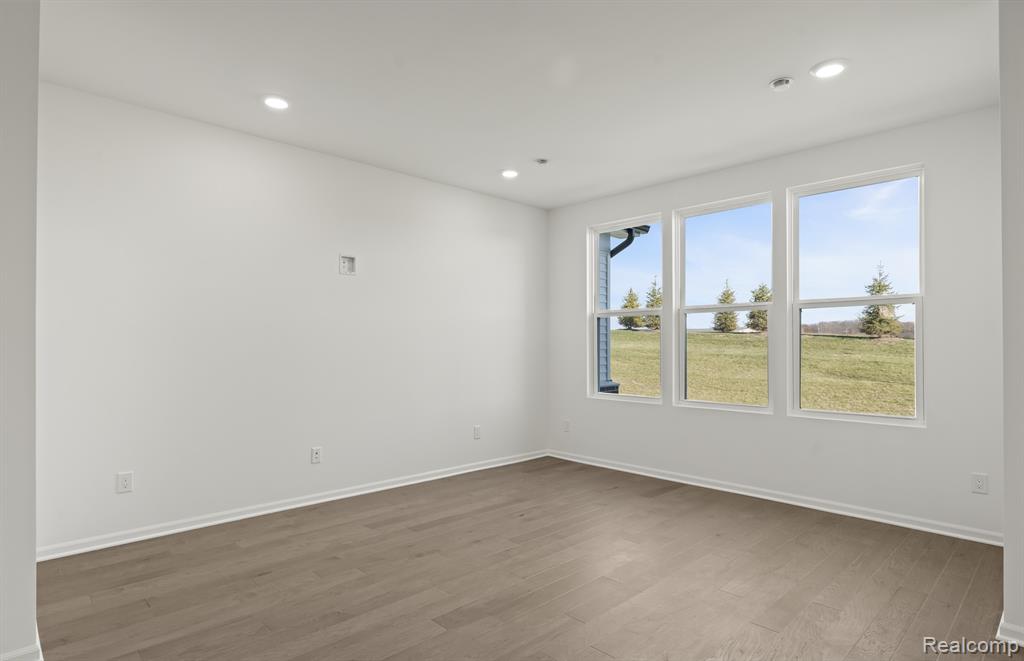 5684 Corgi Drive, Ann Arbor, MI 48108 — Photo 7
