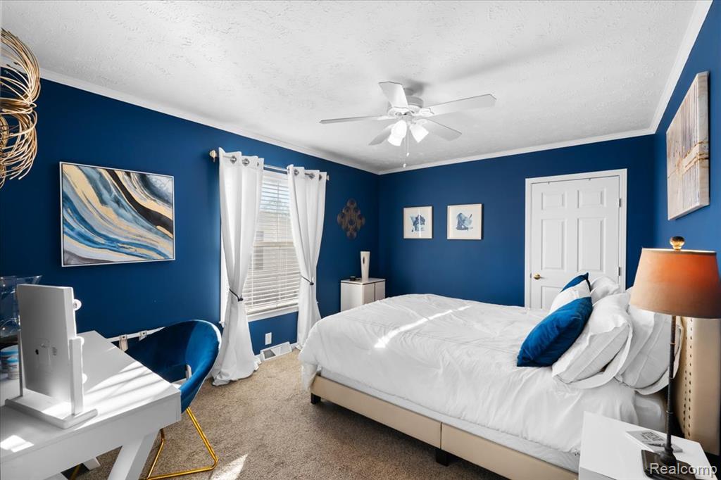 11201 Woodchester Court, South Lyon, MI 48178 — Photo 24