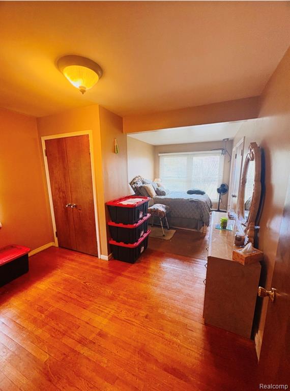 17619 Sprenger Avenue, Eastpointe, MI 48021 — Photo 14