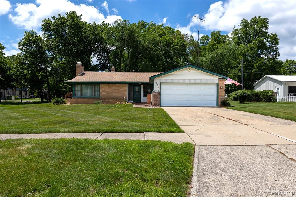 215 White Street, Imlay City, MI 48444 — Photo 30
