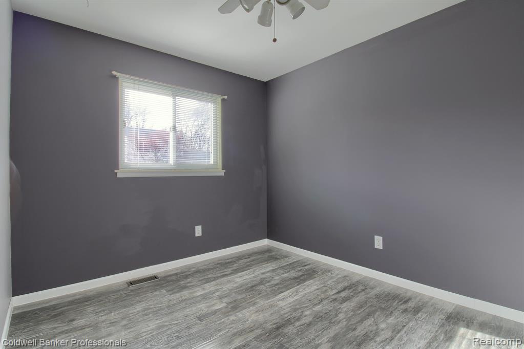 6468 Dillon Street, Garden City, MI — Photo 15