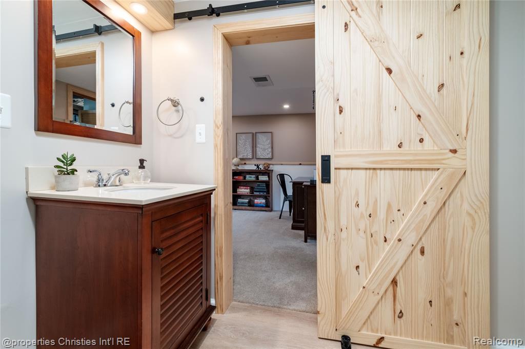 61403 Fairland Drive, South Lyon, MI 48178 — Photo 26