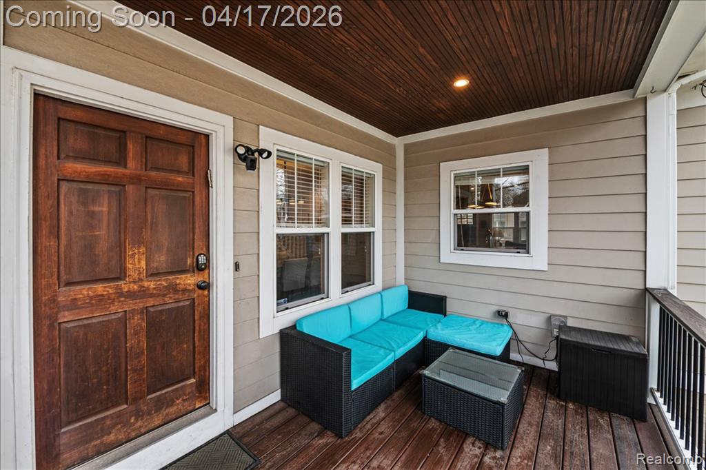 903 Hilldale Drive, Royal Oak, MI 48067 — Photo 18