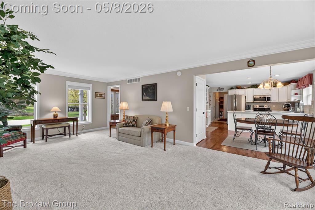 712 Layman Creek Circle, Grand Blanc, MI 48439 — Photo 17