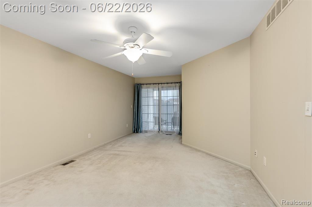 11 N Squirrel Road, Auburn Hills, MI 48326 — Photo 30