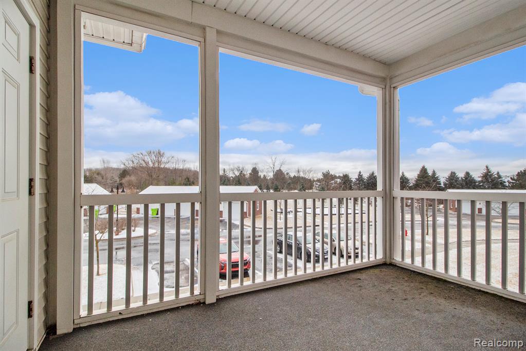 1043 E SUMMERFIELD GLEN Circle, Ann Arbor, MI 48103 — Photo 15